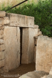 Thirea's burial tomb