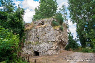 Руини от византийския град Анастасиуполи