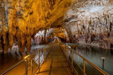 Höhle Quellen Aggitis Fluss